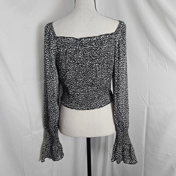 ILLA ILLA L Top Womens Large Black White Ruched Long Sleeve Sheer Smocked Blouse - Picture 5 of 8